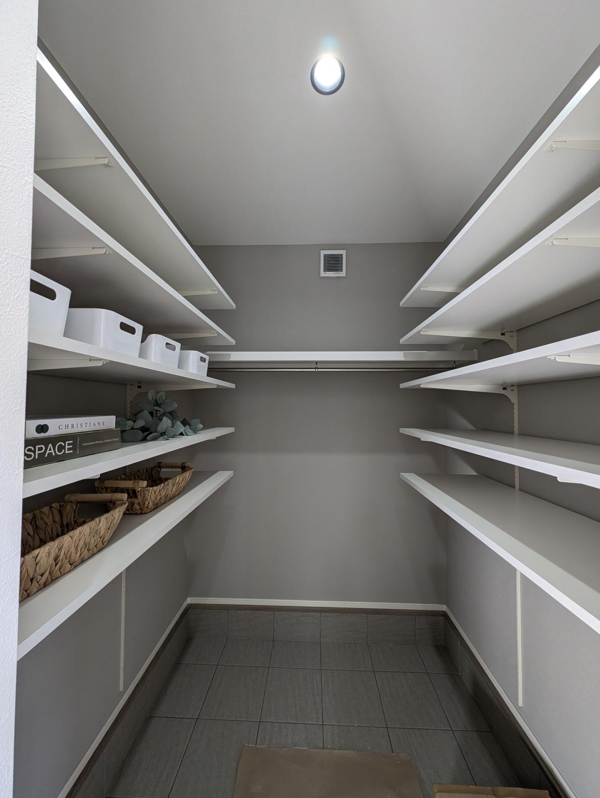 シューズクローク